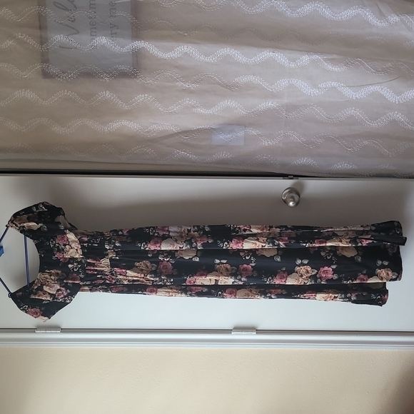Love J Maxi Dress Floral Off Shoulder Bohemian Size Medium - Picture 1 of 9